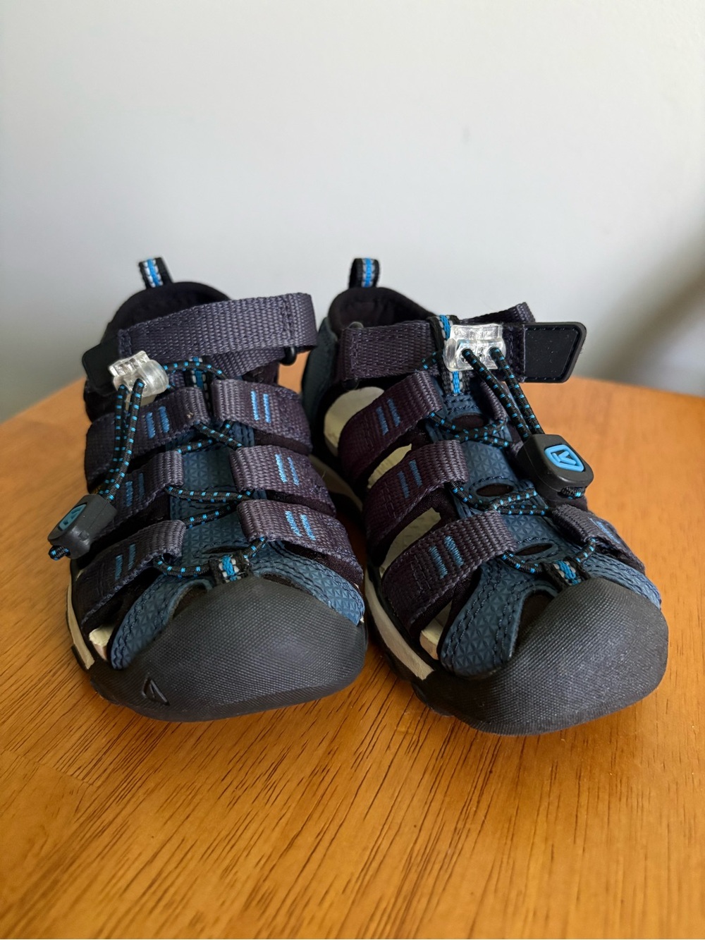 Keen Newport Toddler Closed-Toe Active Sandals in Navy and Black